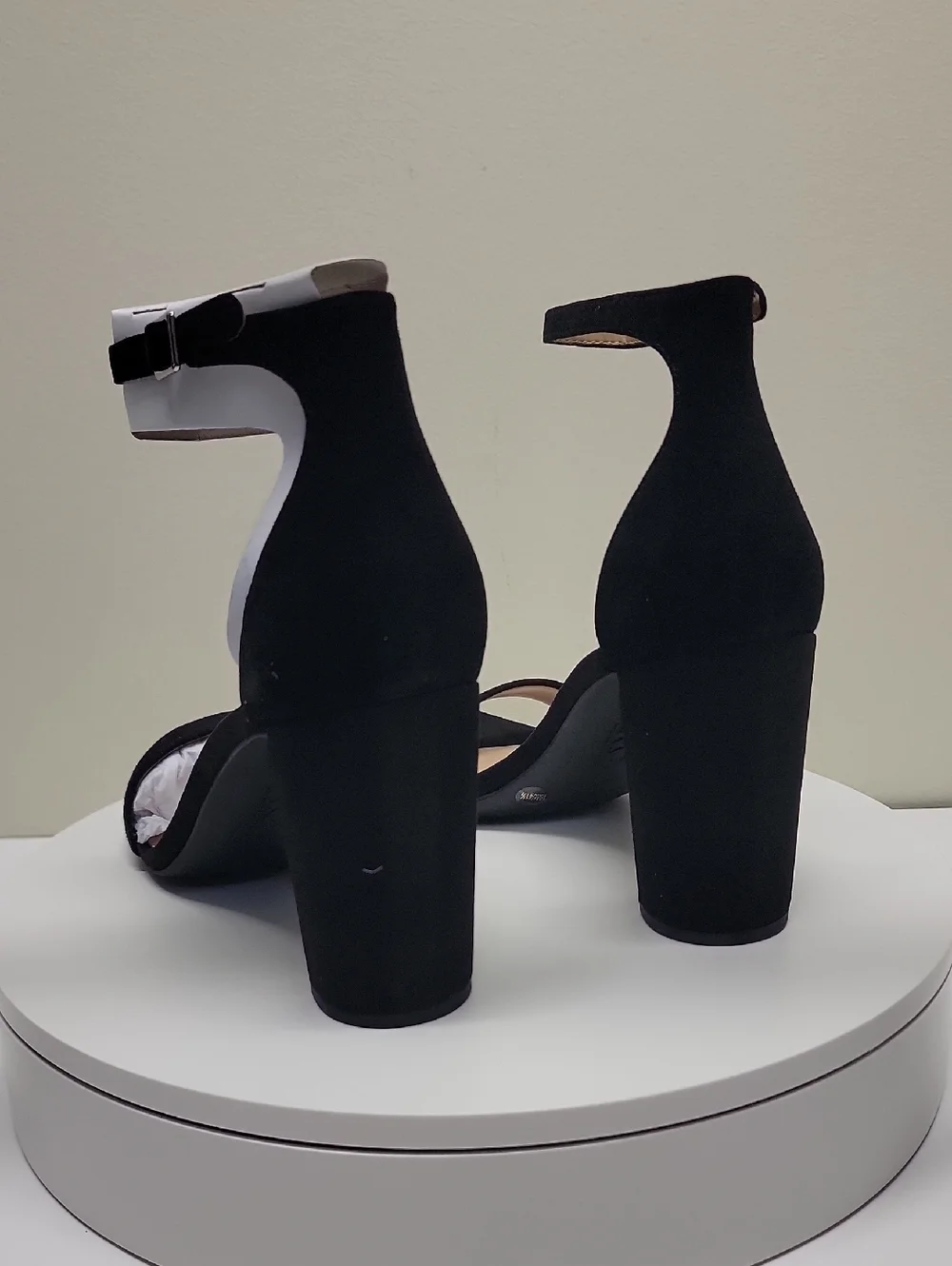 INC INTERNATIONAL CONCEPTS NEW IN BOX BLACK SUEDE DRESSY BLOCK HEEL SANDALS SZ10